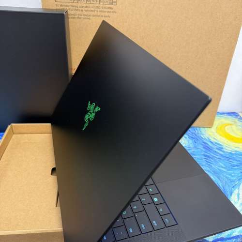 (最強 RTX 5090🔥Razer 頂級電競機) Razer Blade AI 9 HX370 /64GB Ram/4TB SSD/RG...