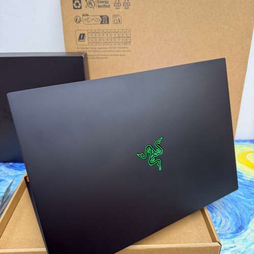 (最強 RTX 5090🔥Razer 頂級電競機) Razer Blade AI 9 HX370 /64GB Ram/4TB SSD/RG...