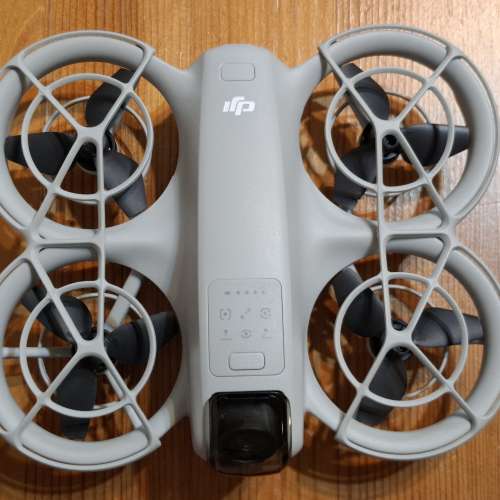 DJI Neo