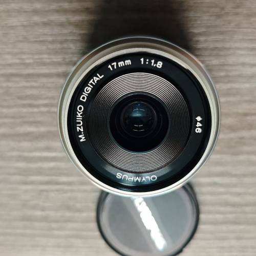 Olympus / om system 17mm f1.8 (m43 panasonic)