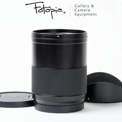 || Hasselblad XCD 21mm F4 with hood (SC ~340)