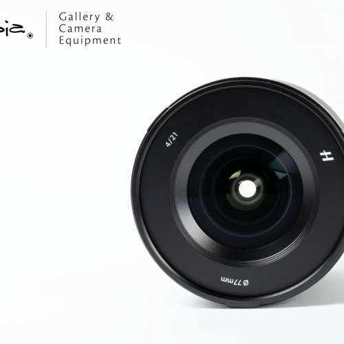 || Hasselblad XCD 21mm F4 with hood (SC ~340)