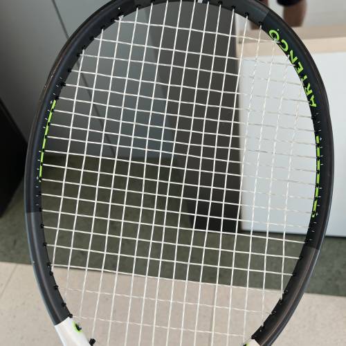 artengo tr190 tennis racket w syn gut 16 strings