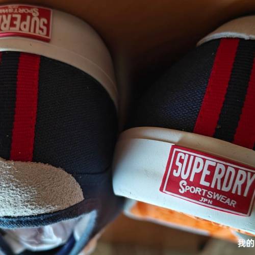 絕版SuperDry低踭經典帆布鞋，藍、白色各一對，同碼。更適合窄腳板者。$199為藍色+...