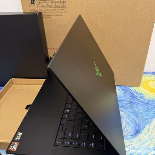 (RTX 5090🔥Razer 頂級電競機) Razer Blade AI 9 HX370 /64GB Ram/4TB SSD/RGB Key...