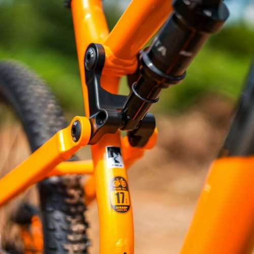 2026 CAMP 坎普DS130 12速 桶軸油剎 前29吋後27.5吋鋁合金軟尾山地車 送水架前後蛙...