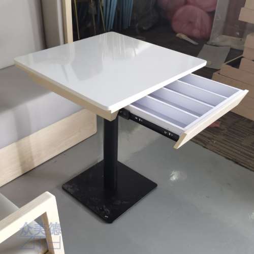 茶餐廳家具訂製冰室餐檯坐凳卡位梳化傢私訂造，深圳源頭廠家，提供BS7176防火證書