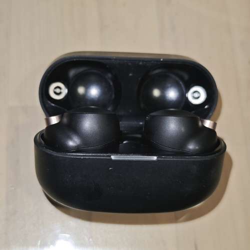 Sony WF-1000XM4 索尼 WF1000XM4 1000XM4 冇盒 冇單 85%new 功能全正常 電池正常