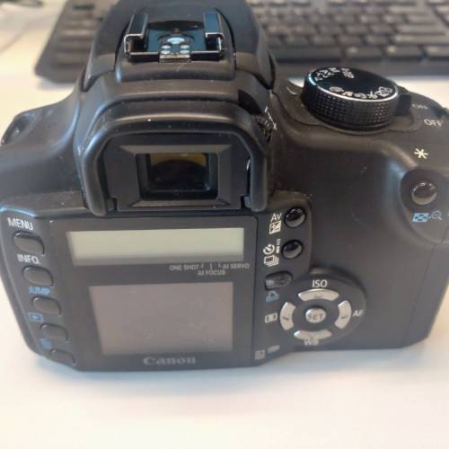 Canon EOS 350D - ** $300 only **