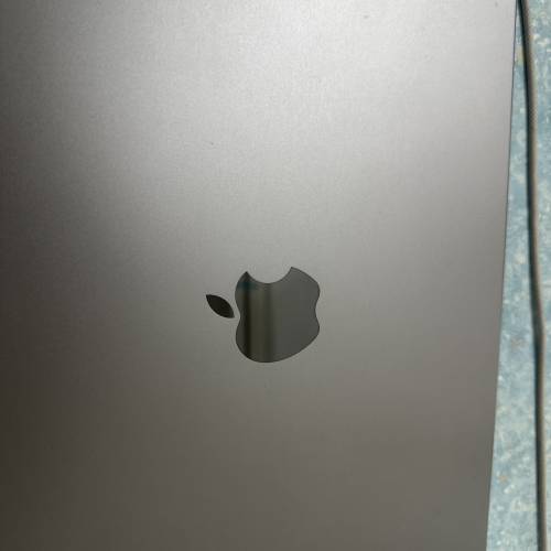 Macbook pro 2021 16+512