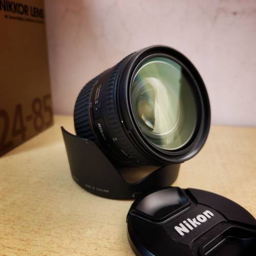 Nikon AF 24-85mm f2.8-4D