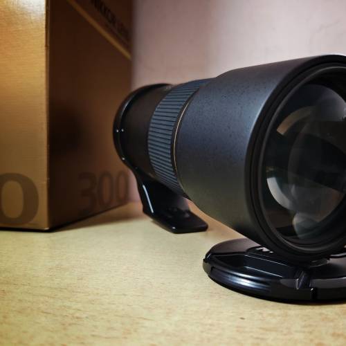 Nikon AF-S 300mm f4D