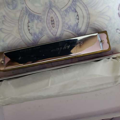 口琴二個  9成新