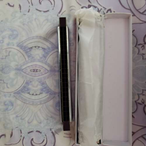 口琴二個  9成新