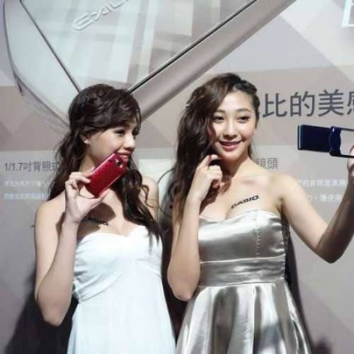 全新自拍神器 Casio EXILIM EX-TR550 /TR50 /Tr60/TR10 hello kitty /FR10 卡西歐 美...