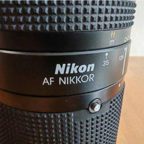 Nikon AF35-135mm FX 1:3.5-4.5 Zoom Lens