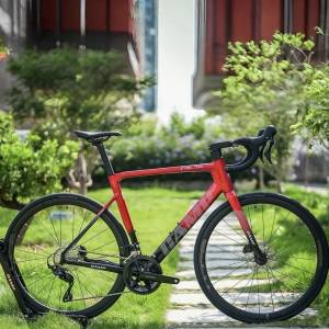 2026款 CAMP 坎普 FRC 7.0 24速 桶軸油剎碳前叉鋁合金公路車 送水架前後蛙燈