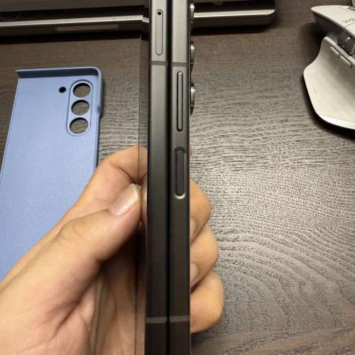 Samsung Fold 5 石灰岩色