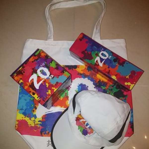 全新香港回歸20周年記念品 一套四件