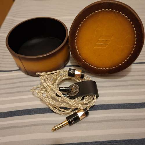 Eletech Plato 4 绞 2pin4.4線