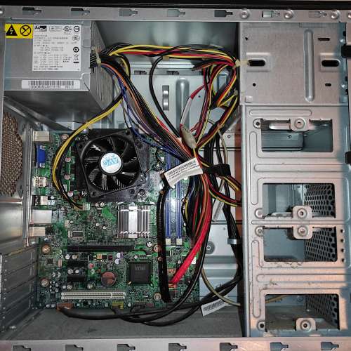 LENOVO 機箱 送 火牛 底板  CPU WIN 7 LICENCE