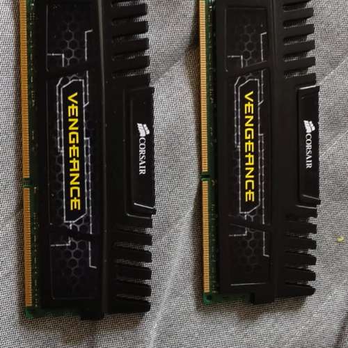 CORSAIR VENGEANCE DDR3 16GB (2&times;8GB)