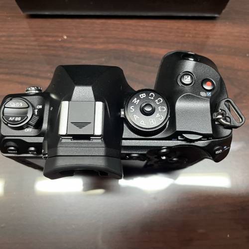 om system om-1 （not Olympus / Panasonic）