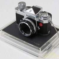 （ 全新密封盒 ) Sharan Megahouse Leica M3 & Nikon F miniature Camera
