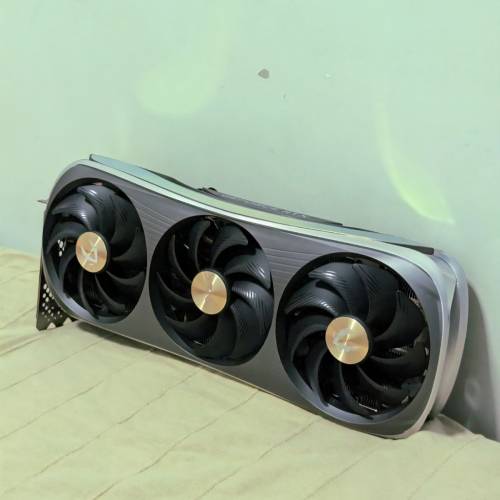 Zotac RTX 4090 AMP 24G