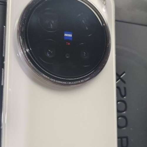 Vivo X200 Pro 16+512 行