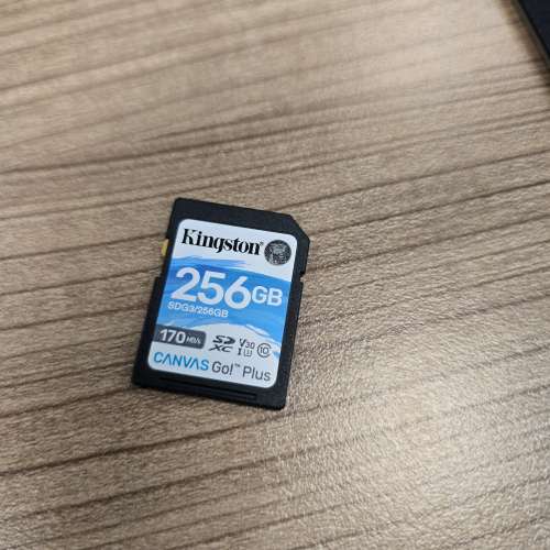 Kingston 256gb sd card 無盒無單 兩張