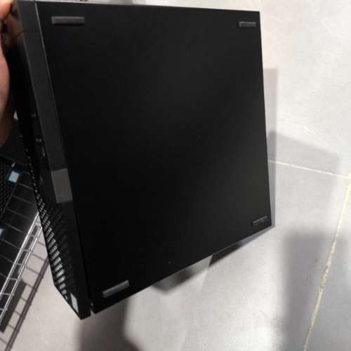 Dell OptiPlex 5070 Desktop Computer - Intel Core i5-9500 - 8GB RAM - 256GB SSD -