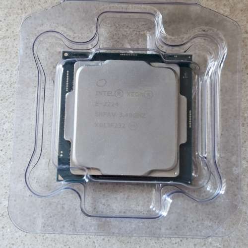 Intel® Xeon® Processor E-2224