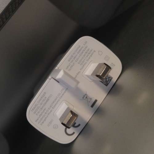 📱TCL 18W Travel Adapter USB (Adaptive Fast Charging) Mobile Charger USED 充...