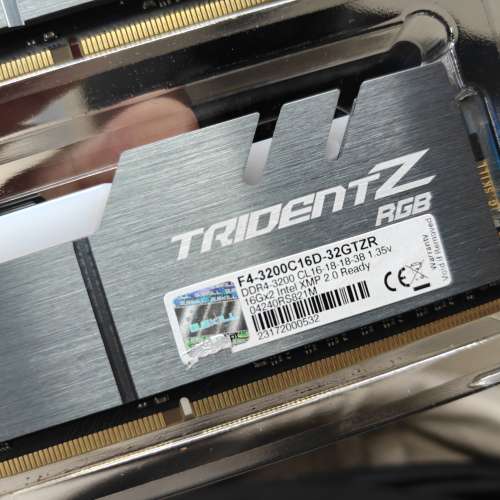 G.SKILL Trident Z RGB DDR4 32GB (2 x 16GB) 3200 CL16