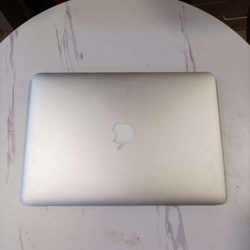 Macbook Air 13 2014 i5 8g 120gb
