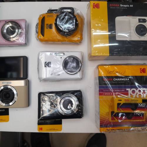 ( 所有柯達相機, 全新行貨) Kodak Digital & Film Cameras ( 全部顏色都有現貨在店 )