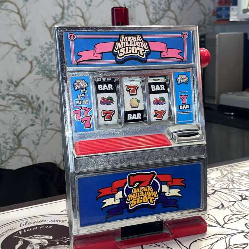 懷舊玩具老虎機