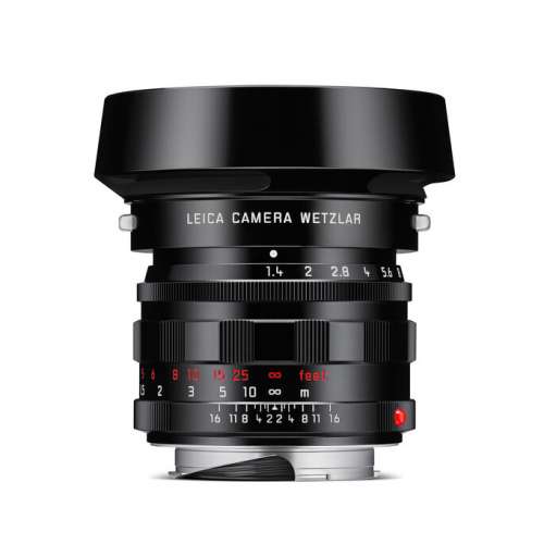 Summilux-M 50 f/1.4, glossy black