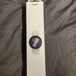 Samsung Galaxy Watch7 (藍牙) 44mm L310