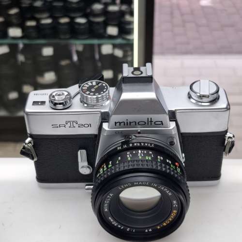 MIMOLTA SRT100 + MC 50MM F1.7   MIMOLTA SRT201 + MC 50MM F2
