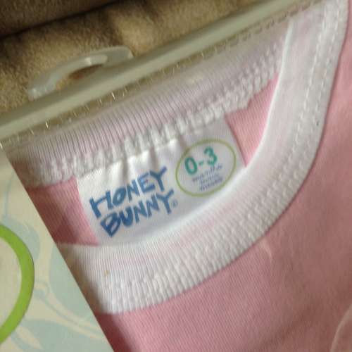 👶 HONEY BUNNY Baby Bodysuit for Newborns 0-3 months NEW 嬰兒 連體衣 1件 👶