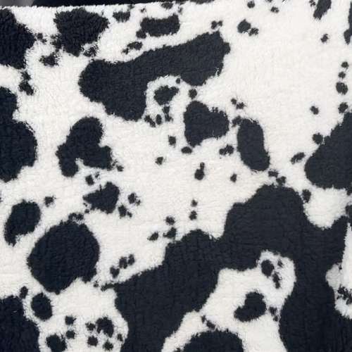 睇下文&middot;文盲勿擾&middot;不轉wtsapp/電話‼️出口歐美 雙層牛奶紋被 奶牛紋毯 氊 150x20...