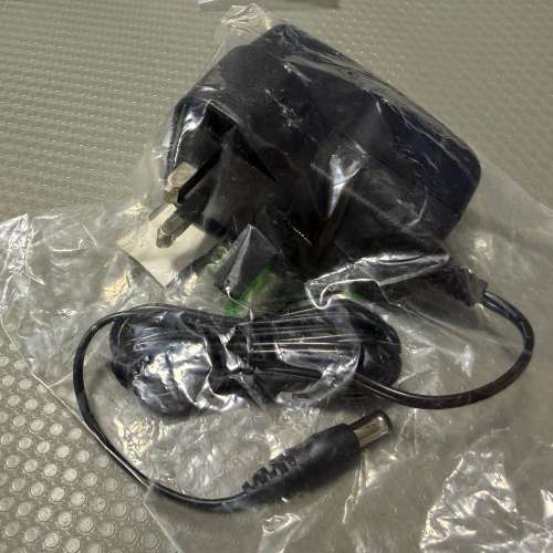 Cisco SG95D-08-SG 8-Port Gigabit Desktop Switch 全新冇盒 有火牛