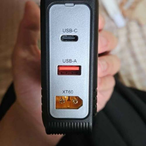 KingMa 330w 氮化鎵 (GaN) 電源適配器