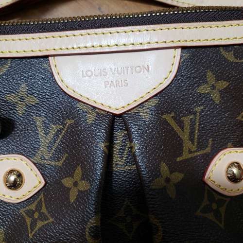 LV  Monogram  經典大手袋 95%新。可以交換
