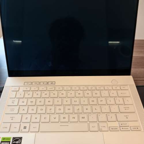ROG zephyrus G14 99新 有保有單 少議