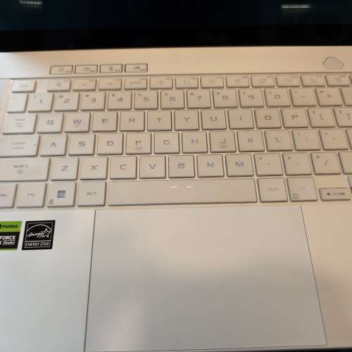 ROG zephyrus G14 99新 有保有單 少議