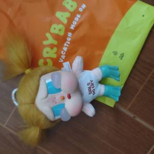 crybaby公仔