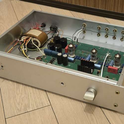 彷 Marantz 7 膽前級, 人聲絲一般柔滑, 音色通透, 音場廣闊